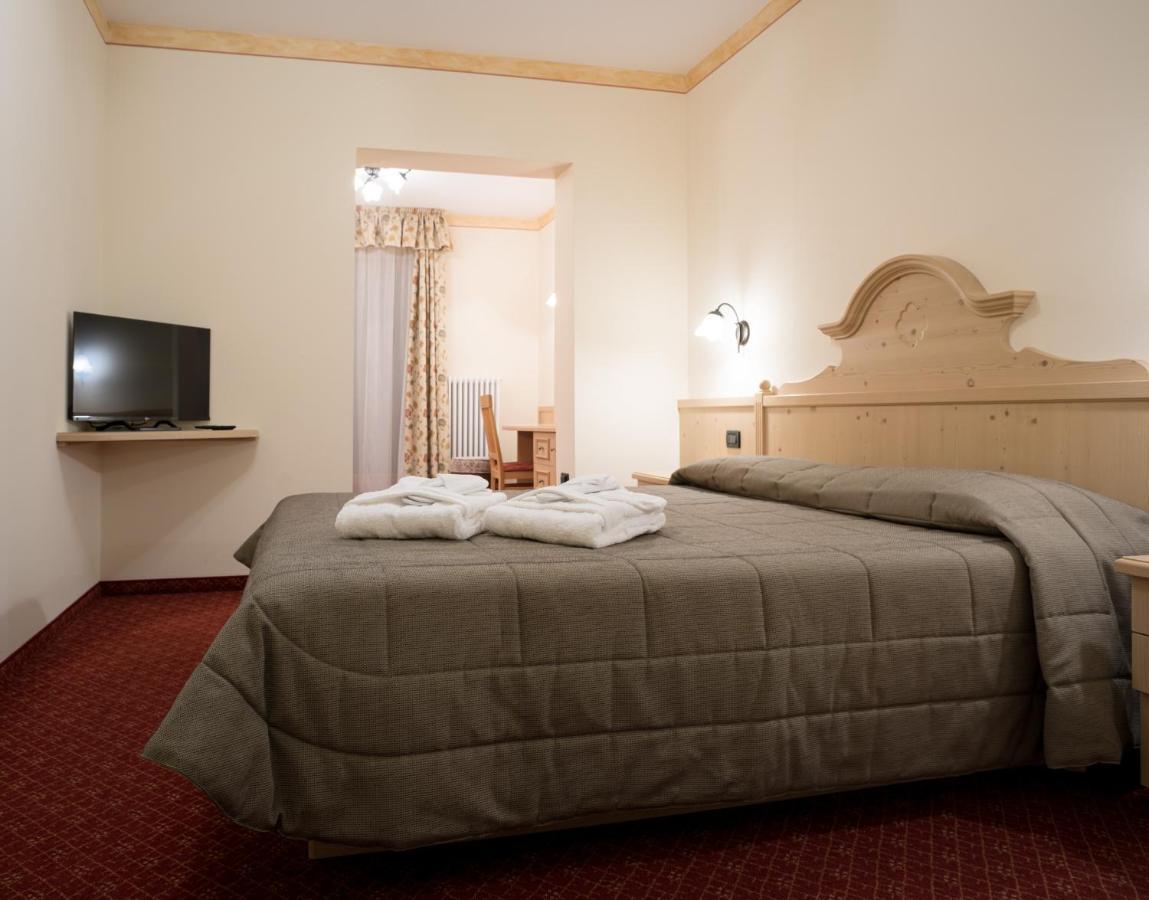 Hotel Crepei Pozza di Fassa Εξωτερικό φωτογραφία
