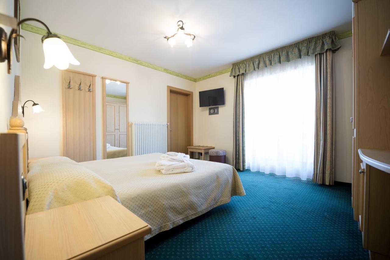 Hotel Crepei Pozza di Fassa Εξωτερικό φωτογραφία