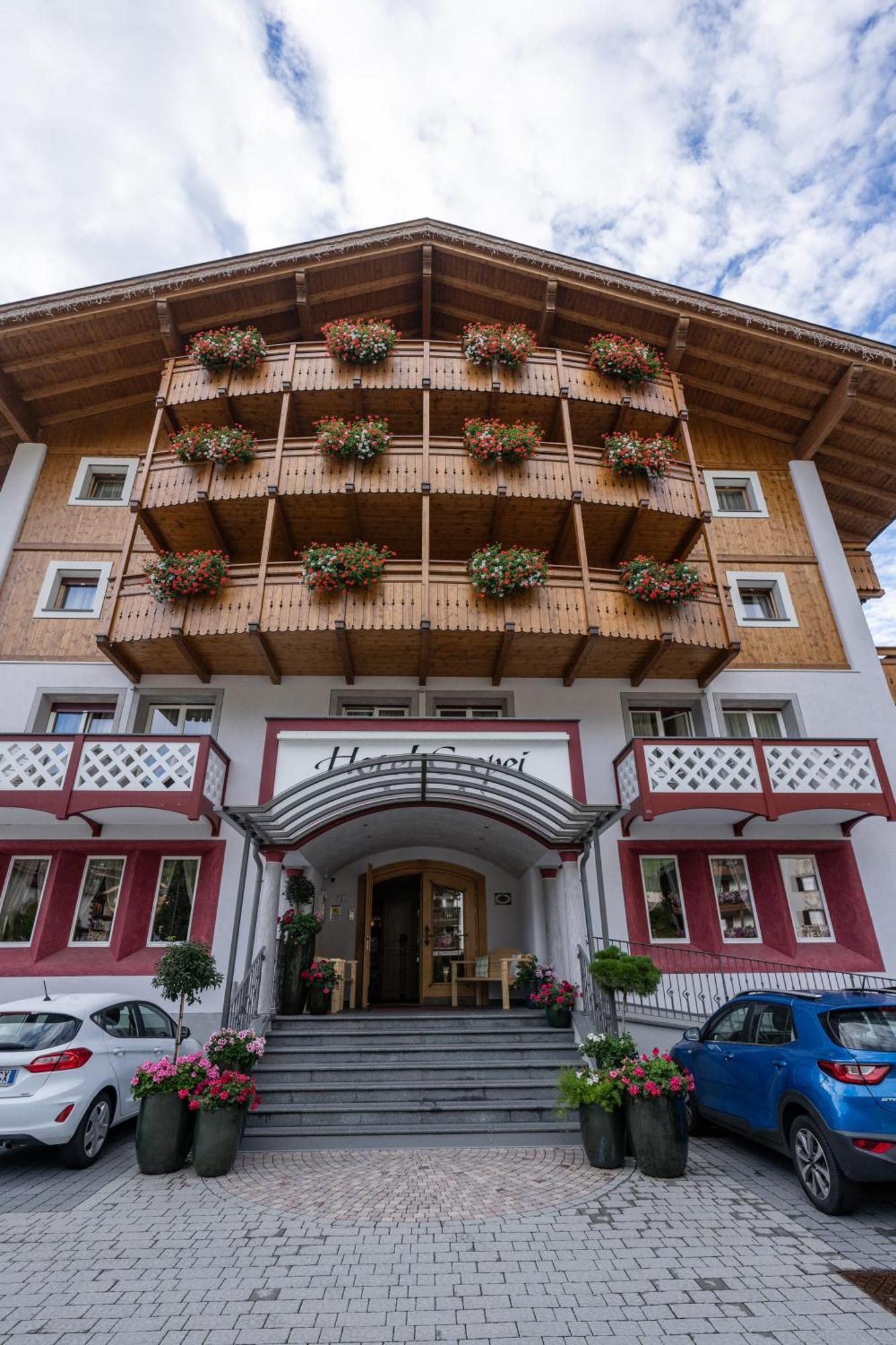 Hotel Crepei Pozza di Fassa Εξωτερικό φωτογραφία