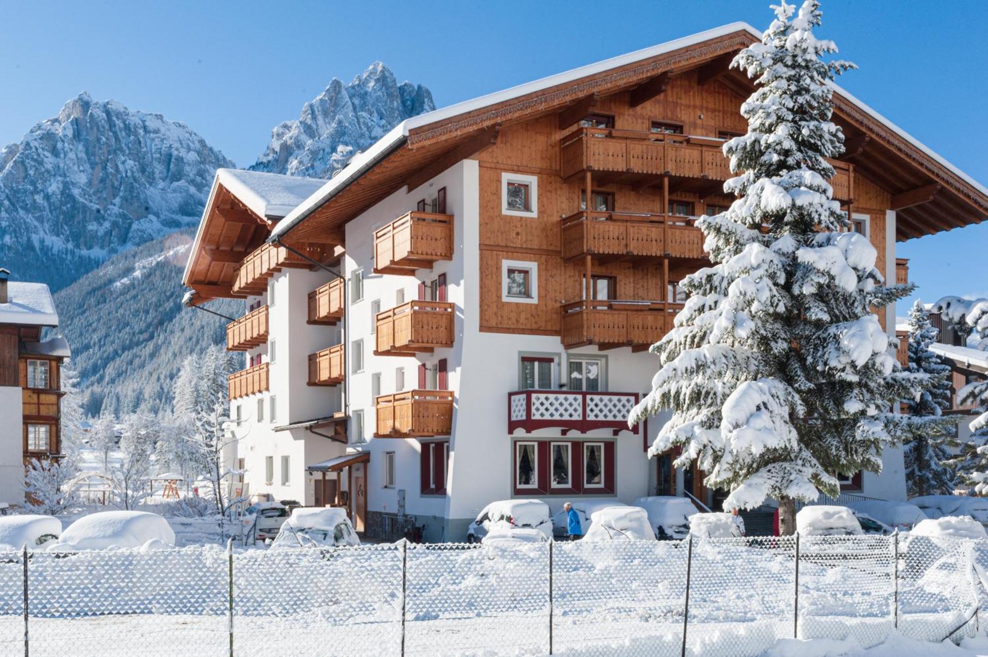 Hotel Crepei Pozza di Fassa Εξωτερικό φωτογραφία